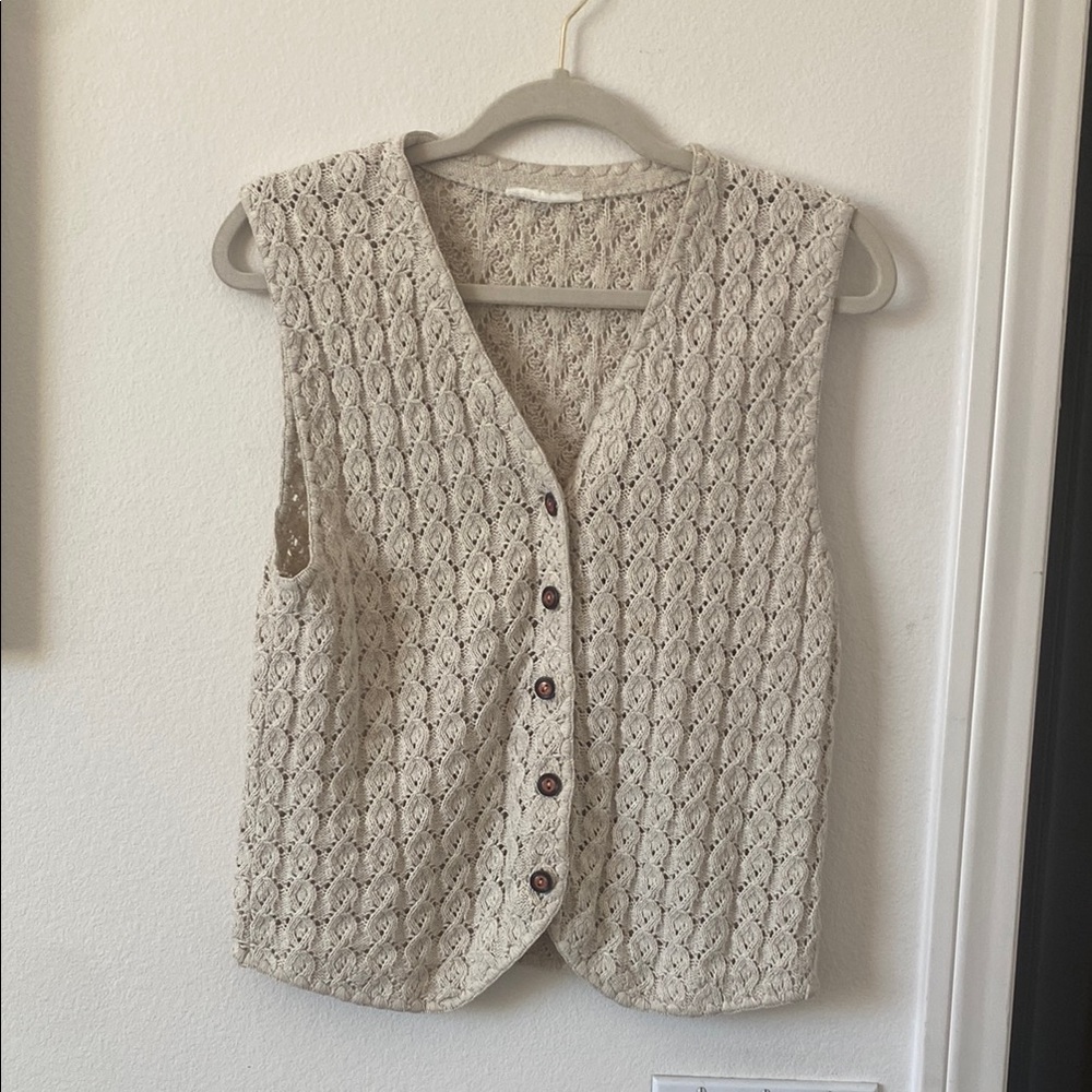 Women's Cream Sleeveless Sweater Vest